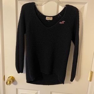 Barely worn navy hollister Sweater